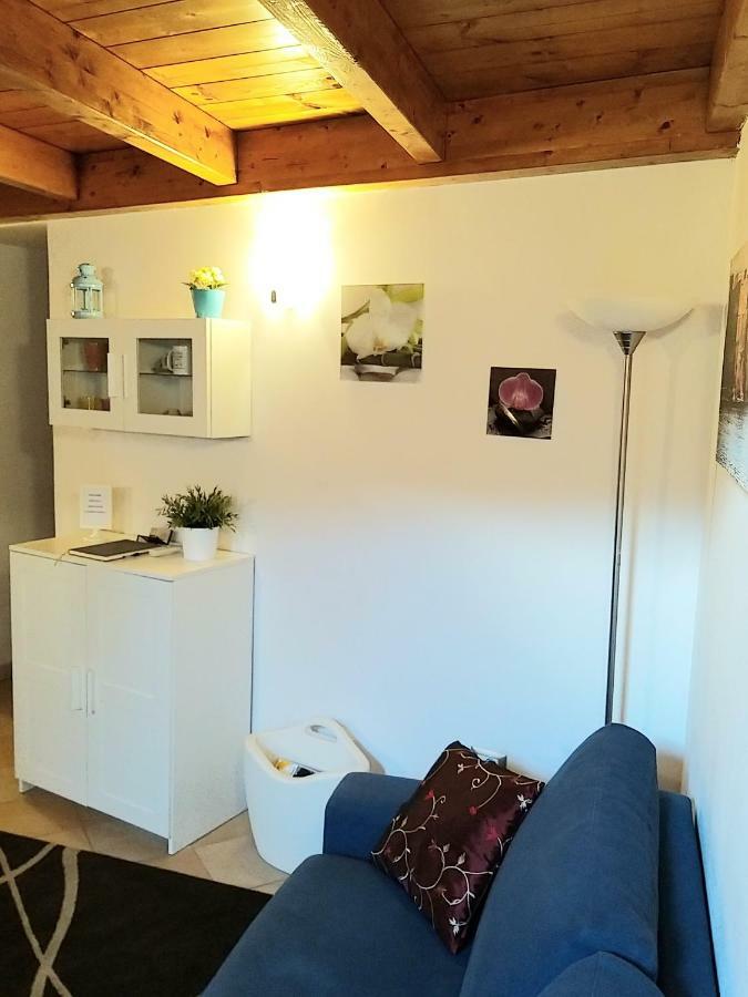 Appartamento Casa Daila Napoli Esterno foto
